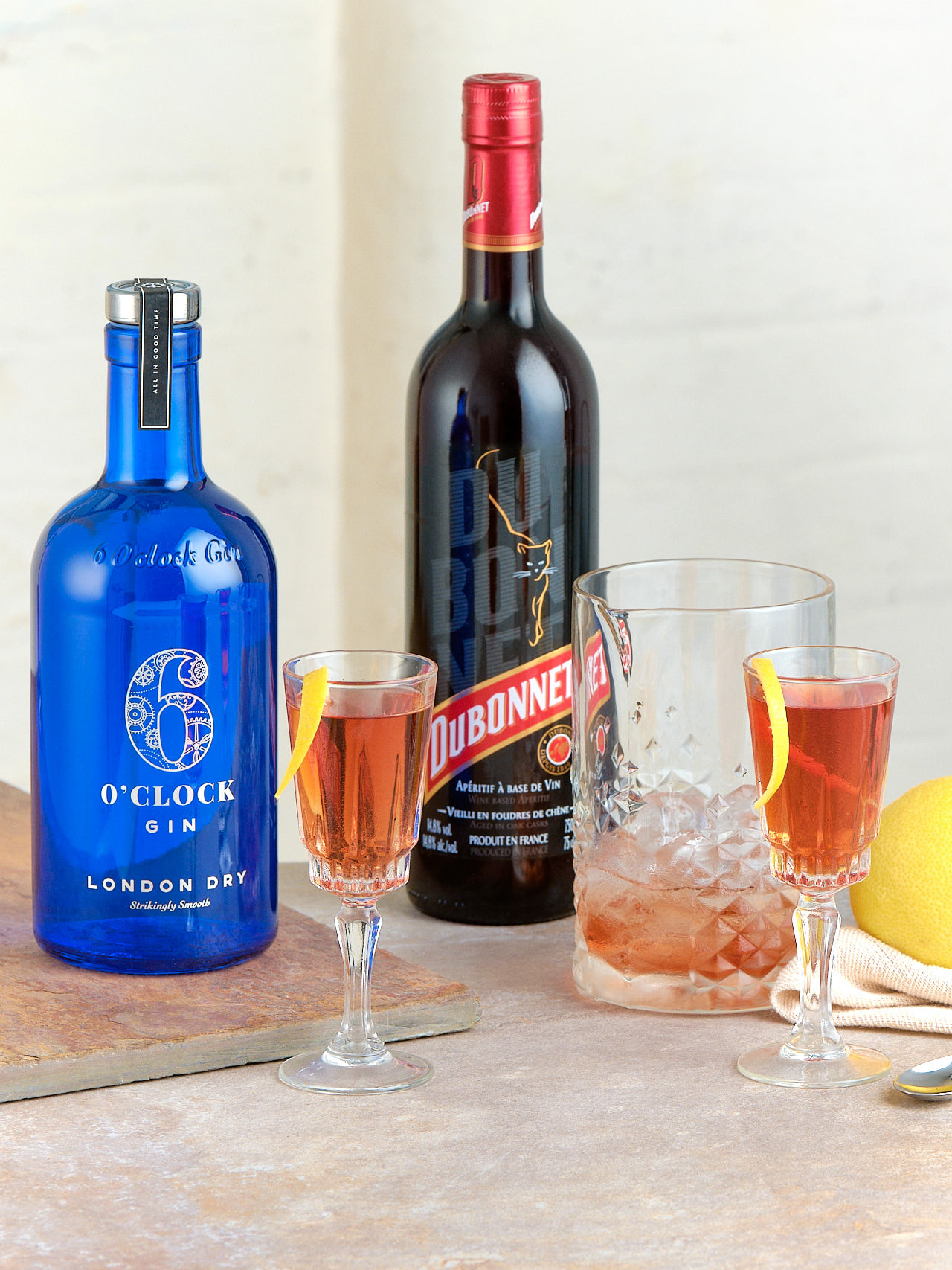 Dubonet & Gin Cocktail - How to drink like a Royal and celebrate the platinum Jubilee with some delicious gin cocktails.